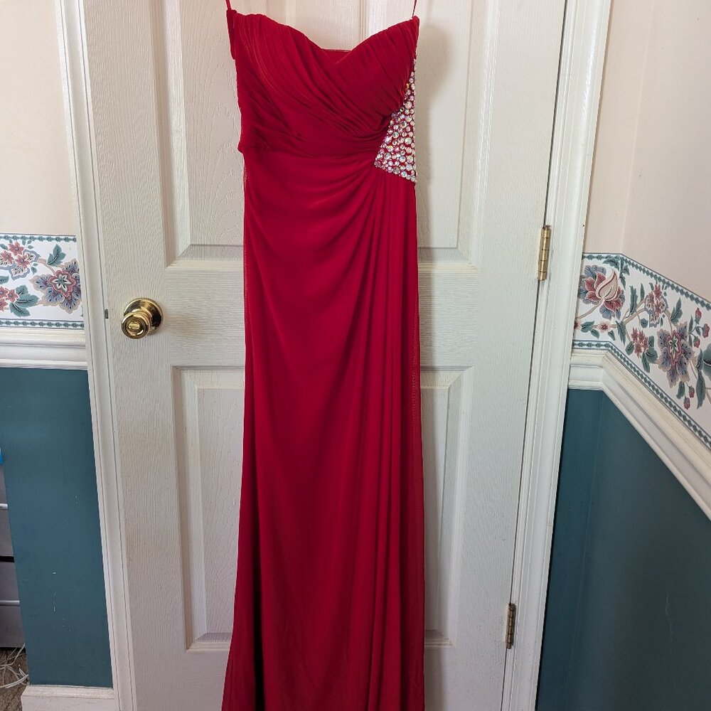 Size 2 Red Strapless Beaded Cut Out Back Sweetheart Prom Dress - Xscape